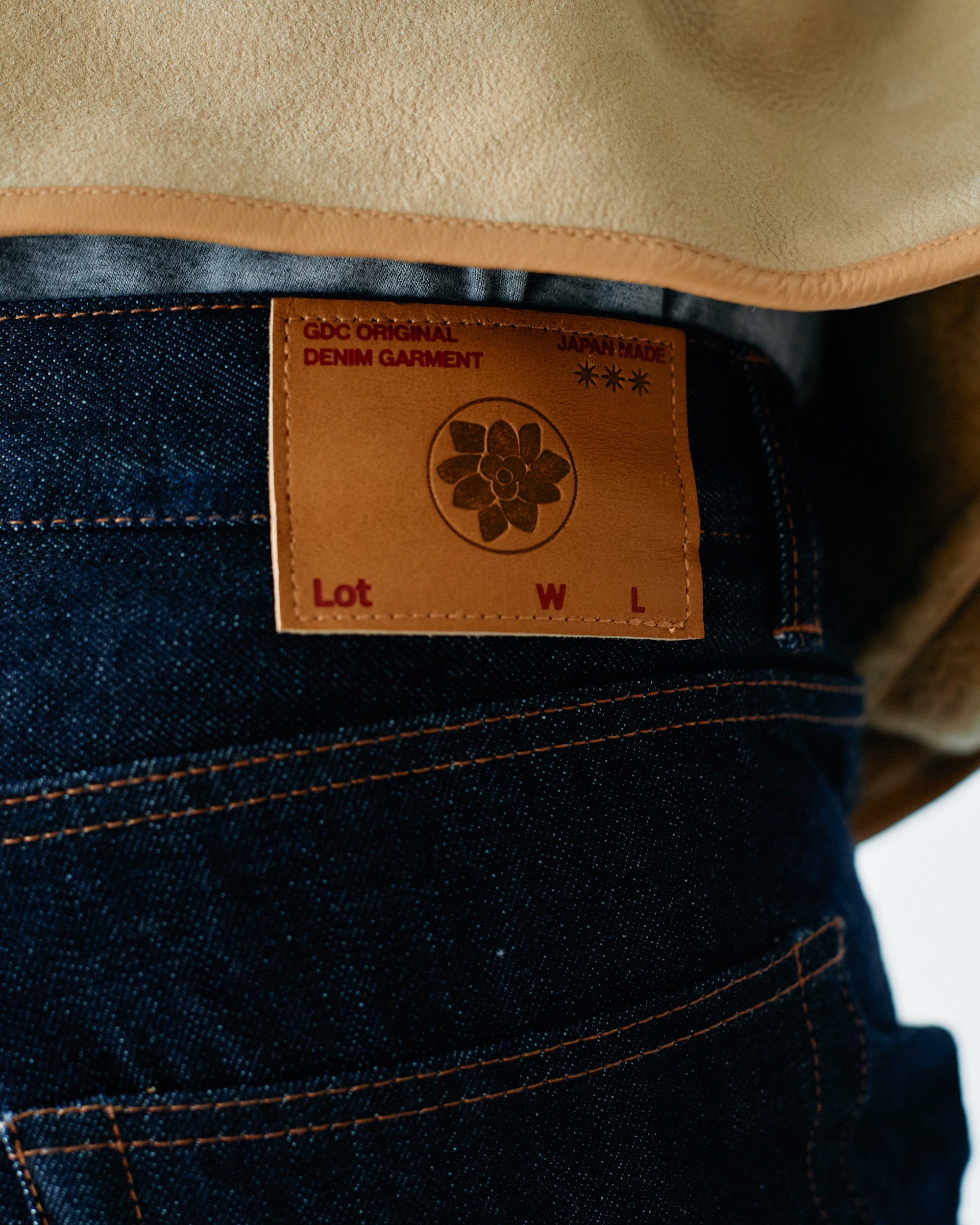 数々の地方で開催されたPOPUPにて先行お披露目されてきたGDC DENIMが 